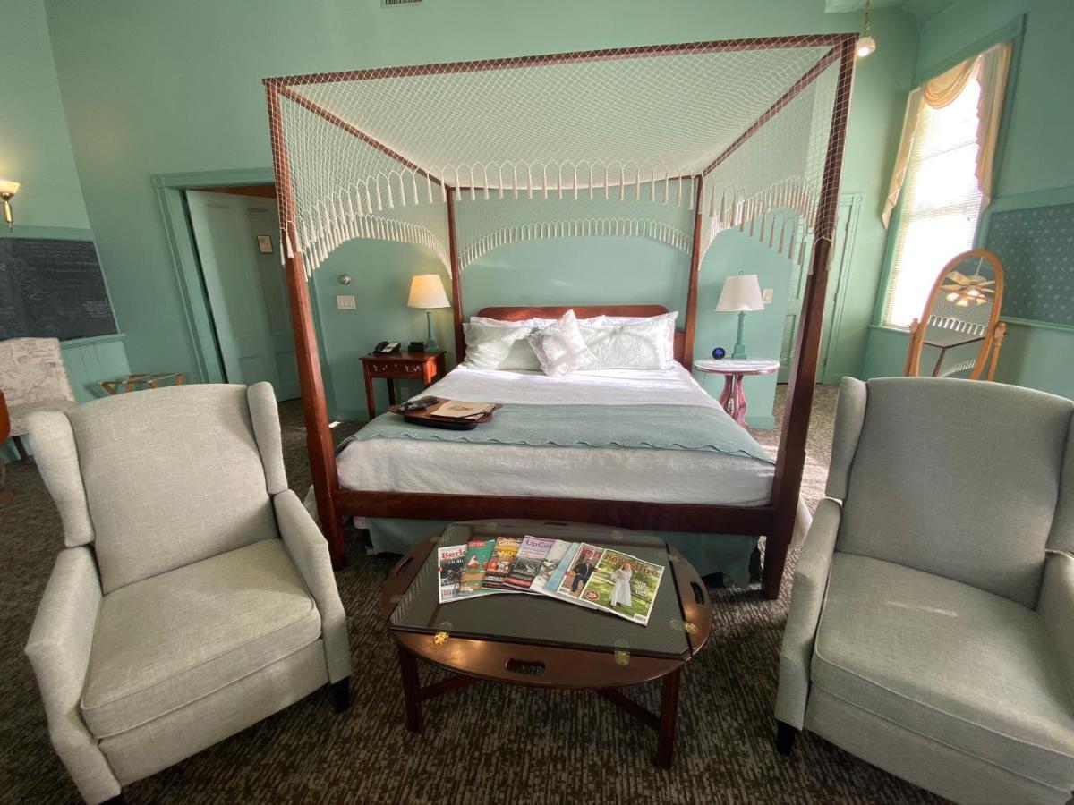 Chambery Inn Lee Dış mekan fotoğraf