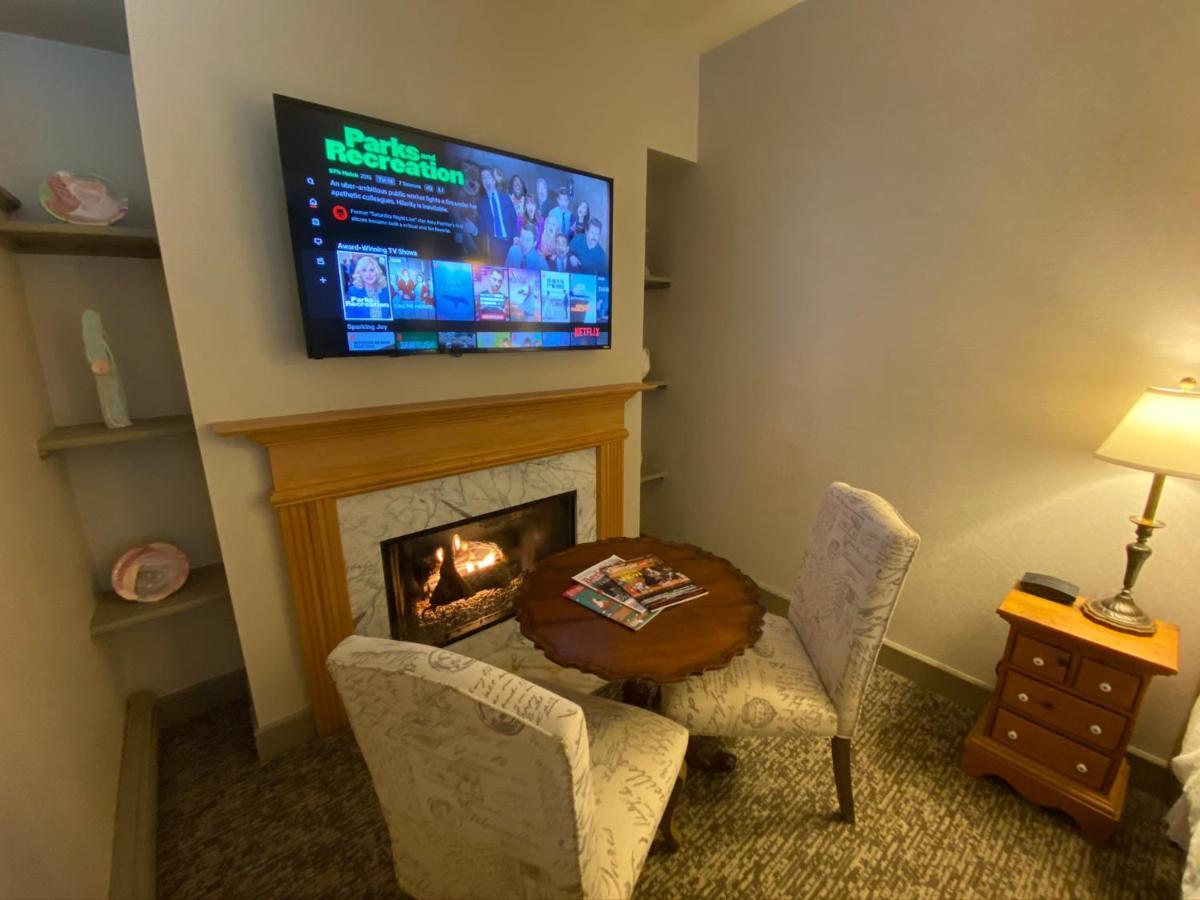 Chambery Inn Lee Dış mekan fotoğraf