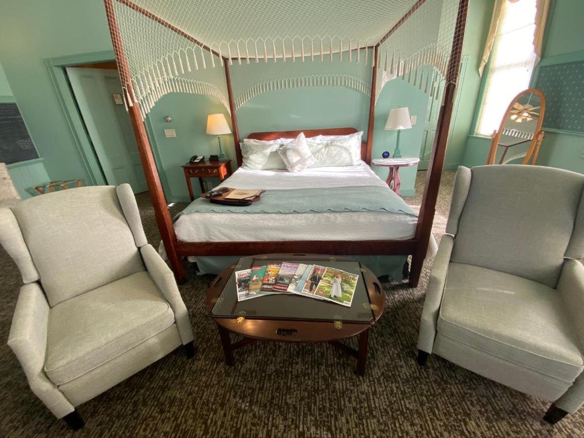Chambery Inn Lee Dış mekan fotoğraf
