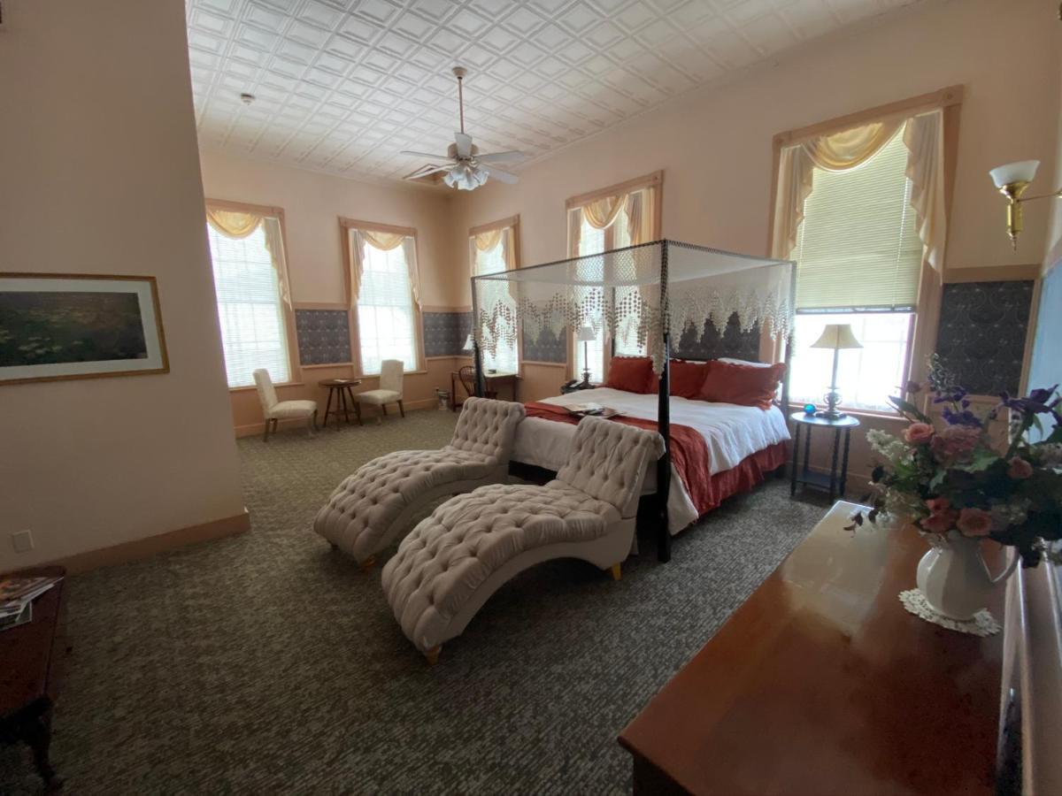 Chambery Inn Lee Dış mekan fotoğraf