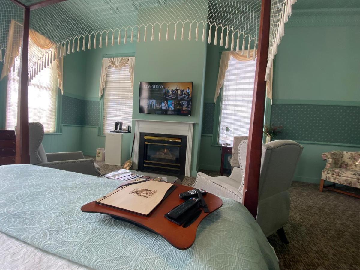 Chambery Inn Lee Dış mekan fotoğraf
